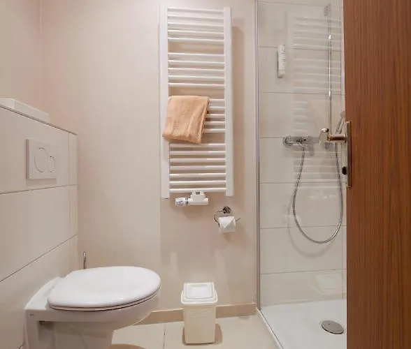 Hotel Inntalhof 3*