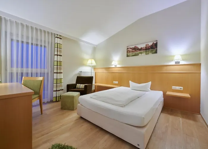Inntalhof 3*