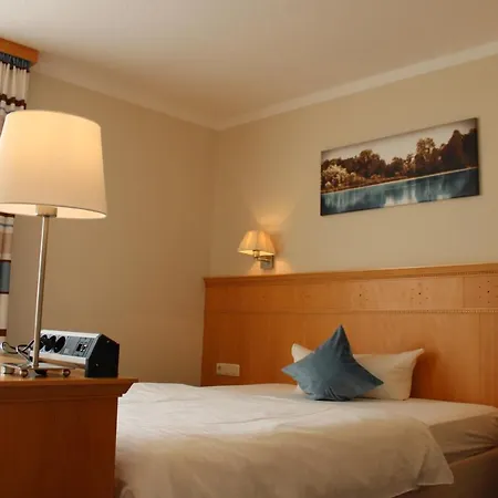 Hotel Inntalhof 3*